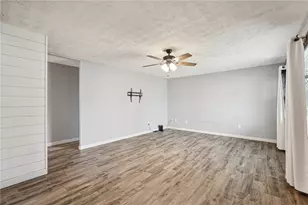 1529 Bowman Dr, Xenia, OH 45385 - Photo 3