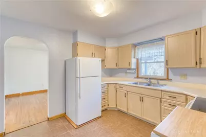 1929 Grange View Drive, Beavercreek, OH 45432 - Photo 13