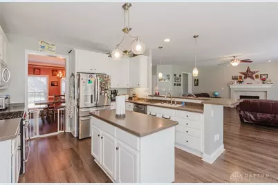 9729 Olde Georgetown Way, Centerville, OH 45458 - Photo 13