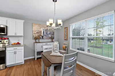 1517 Commons Drive, Miamisburg, OH 45342 - Photo 7