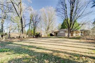 1328 Shawnee Dr, Yellow Springs Vlg, OH 45387 - Photo 35