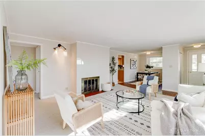 1328 Shawnee Drive, Yellow Springs Vlg, OH 45387 - Photo 5