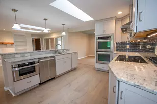 8661 Hide a Way Ln, Washington Twp, OH 45458 - Photo 17