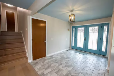 8661 Hide A Way Lane, Washington Twp, OH 45458 - Photo 11