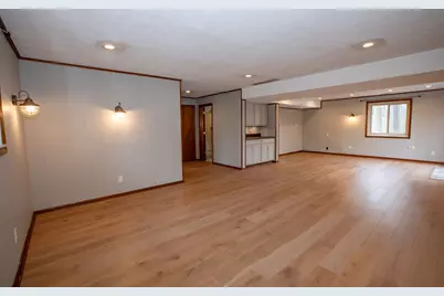 8661 Hide A Way Lane, Washington Twp, OH 45458 - Photo 37