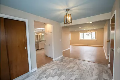 8661 Hide A Way Lane, Washington Twp, OH 45458 - Photo 9