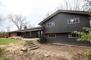 8661 Hide a Way Ln, Washington Twp, OH 45458 - Photo 5