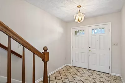 239 Greenmount Boulevard, Oakwood, OH 45419 - Photo 5