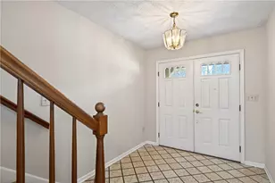 239 Greenmount Blvd, Oakwood, OH 45419 - Photo 5