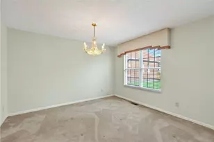 239 Greenmount Blvd, Oakwood, OH 45419 - Photo 11