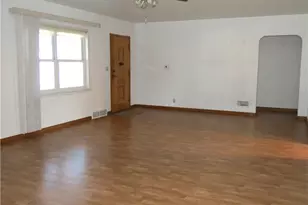 900 Center St, Springfield, OH 45365 - Photo 3