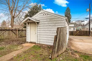 1047 W Dorothy Ln, Kettering, OH 45409 - Photo 13