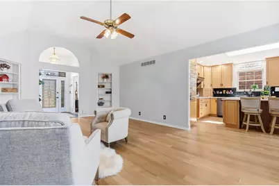 8781 Rupp Farm Drive, West Chester, OH 45069 - Photo 9