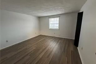 248 Glenside Ct, Trotwood, OH 45426 - Photo 5