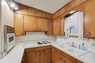 114 Cherry Ln, Wapakoneta, OH 45895 - Photo 7