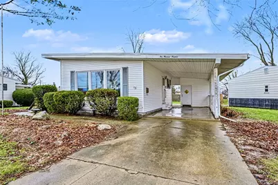 114 Cherry Lane, Wapakoneta, OH 45895 - Photo 1