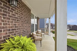 1155 Elloway Pl, Fairborn, OH 45324 - Photo 5