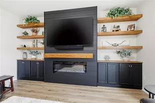 1155 Elloway Pl, Fairborn, OH 45324 - Photo 9