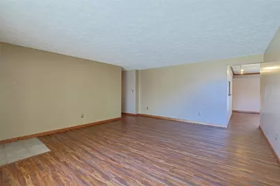 211 Katy Lane, Englewood, OH 45322 - Photo 5