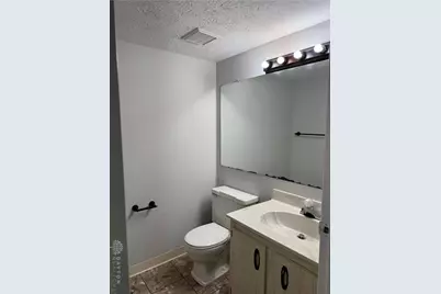 22 Oakwood Court, Springdale, OH 45246 - Photo 13