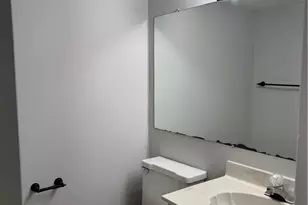 22 Oakwood Ct, Springdale, OH 45246 - Photo 13