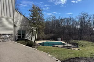 22 Oakwood Ct, Springdale, OH 45246 - Photo 33