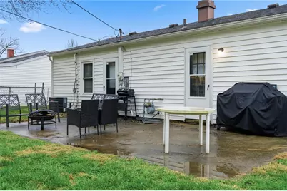 1330 Kylemore Drive, Xenia, OH 45385 - Photo 7