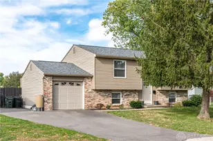 102 Calmont Farm Cir, Englewood, OH 45322 - Photo 3