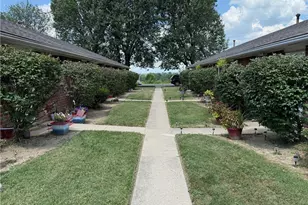 100 E Nottingham Rd, Harrison Twp, OH 45405 - Photo 9