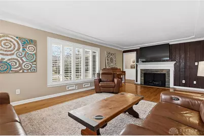 1329 Far Hills Avenue, Oakwood, OH 45419 - Photo 17