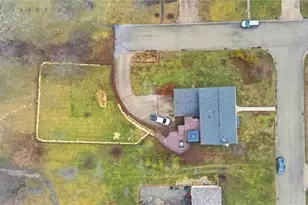 5500 Spoonbill Ct, Huber Heights, OH 45424 - Photo 3