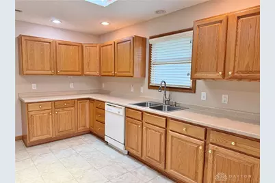 938 Wright Avenue, Xenia, OH 45385 - Photo 5