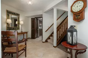 766 Hidden Cir, Washington Twp, OH 45458 - Photo 5