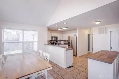 2415 Sunflower Drive, Miami Township, OH 45342 - Photo 13