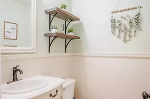 2415 Sunflower Dr, Miami Township, OH 45342 - Photo 15