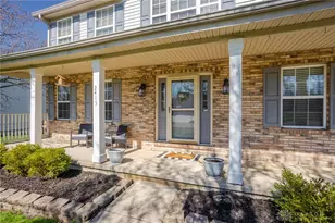 2415 Sunflower Dr, Miami Township, OH 45342 - Photo 11