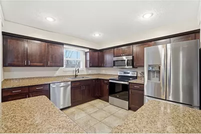 804 Victoria Drive, Franklin, OH 45005 - Photo 11