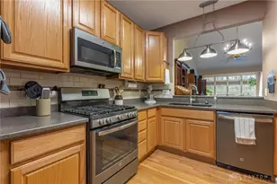 2292 Limestone Way, Miamisburg, OH 45342 - Photo 7