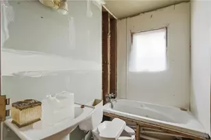 134 Marlboro Pl, Dayton, OH 45420 - Photo 9