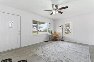 906 N South St, Wilmington, OH 45177 - Photo 7