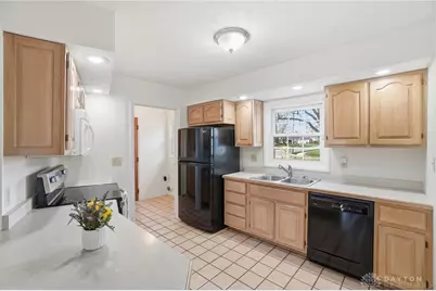 608 W Washington Street, New Carlisle, OH 45344 - Photo 11