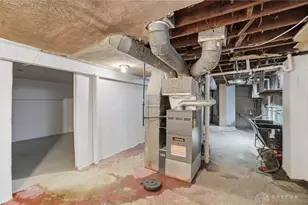 419 Lindenwood Rd, Dayton, OH 45417 - Photo 17