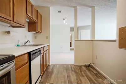 12061 Carrington Lane #102, Symmes Township, OH 45140 - Photo 11