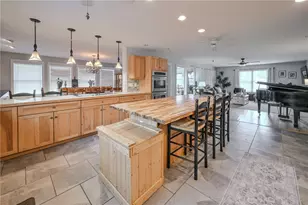 780 W Eva Cir, Springfield Twp, OH 45504 - Photo 15