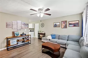 7317 Cosner Dr, Huber Heights, OH 45424 - Photo 7