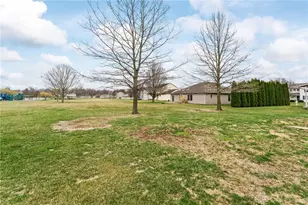 1371 Edinburgh Dr, Troy, OH 45373 - Photo 59