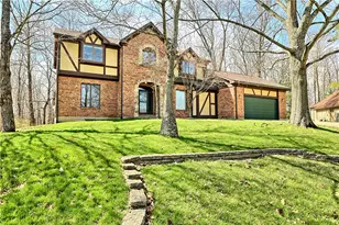 8711 Nicole Ln, Clear Creek Township, OH 45066 - Photo 3