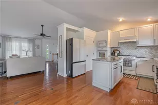 10 Brookfield Ct, Springboro, OH 45066 - Photo 9