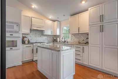 10 Brookfield Court, Springboro, OH 45066 - Photo 11