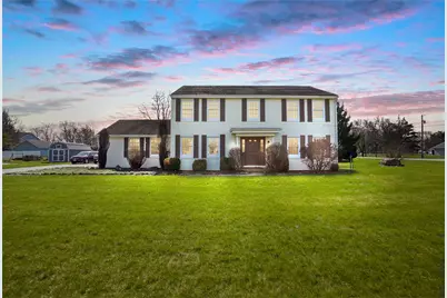 1985 Fox Run, Troy, OH 45373 - Photo 1